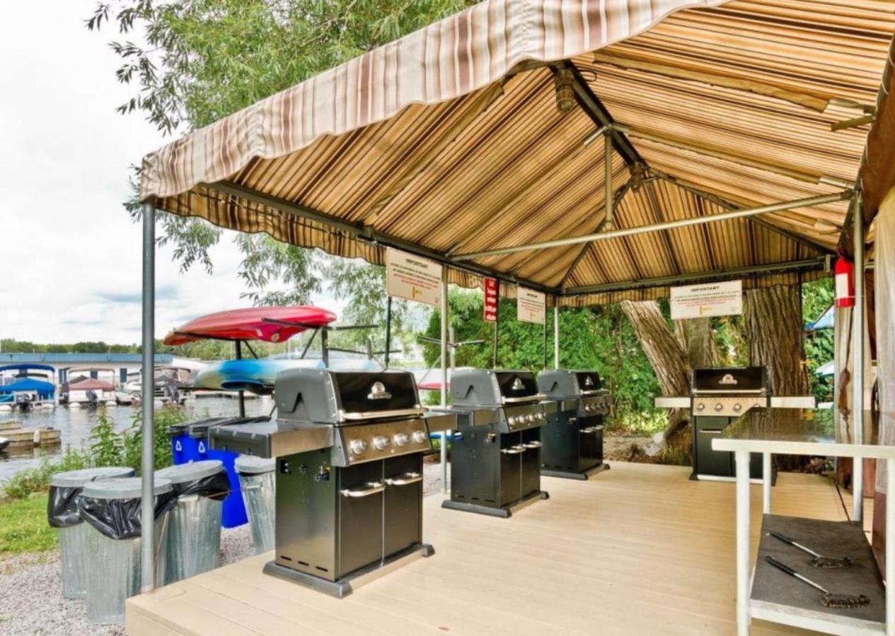 Magog Waterfront Condo Exterior foto
